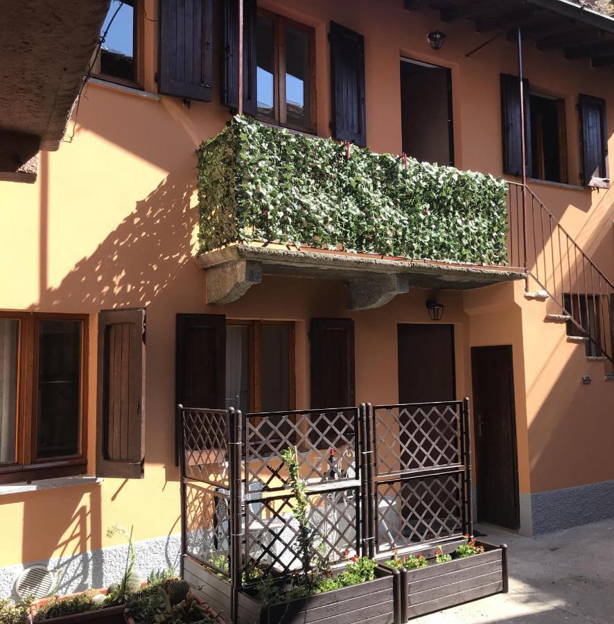 Artdeco Apartment Lecco Exterior photo